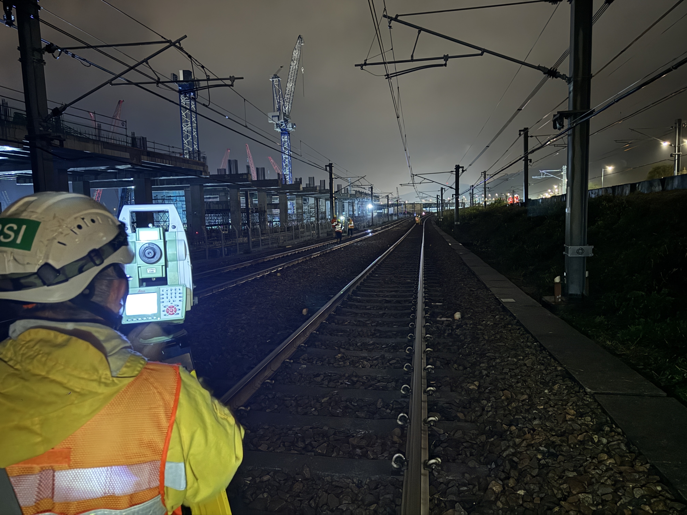 Public Photos / Files - Railway_with_Total_stn